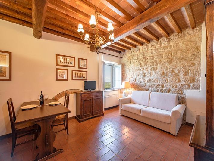 Castello Di Fulignano Soarzio Panoramic Apartment San Gimignano Exteriör bild